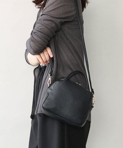 BJCJD68120 MK MICHEL KLEIN BAG [WEB限定/2WAY/300g以下の軽量]合成皮革ミニスクエアバッグ