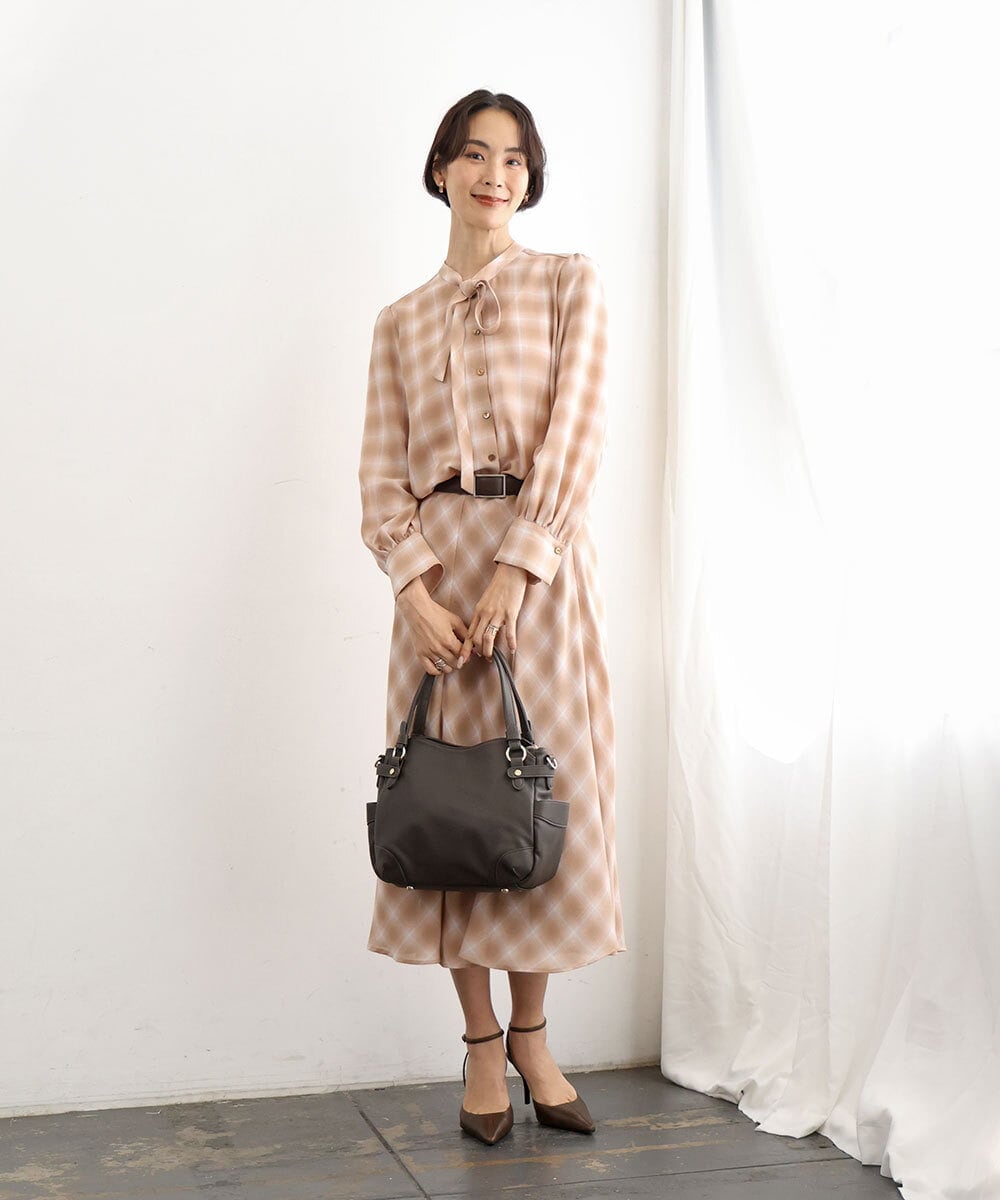 BKCAG08150 MK MICHEL KLEIN BAG(MK ミッシェルクラン バッグ) [2WAY]サイドポケットデザイントートバッグ オレンジ