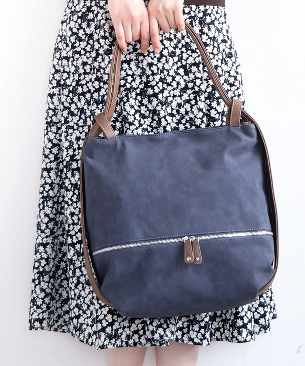 BKCGD05165 MK MICHEL KLEIN BAG(MK ミッシェルクラン バッグ) [2WAY/A4収納可]布帛風デザイン変形トートバッグ ネイビー