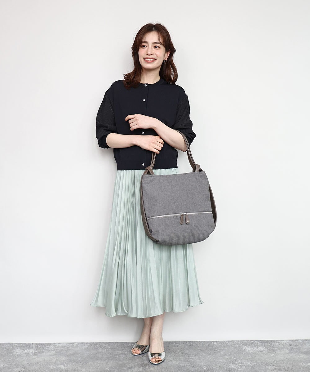 BKCGD05165 MK MICHEL KLEIN BAG(MK ミッシェルクラン バッグ) [2WAY/A4収納可]布帛風デザイン変形トートバッグ ネイビー