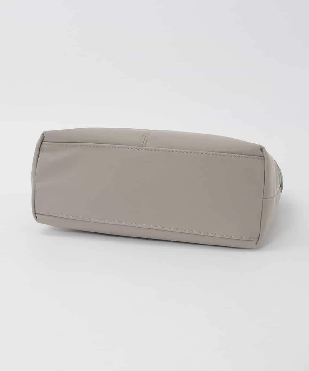 BKRAG91140 MK MICHEL KLEIN BAG(MK ミッシェルクラン バッグ) [撥水/軽量]アクセントレザーコンパクトショルダーバッグ ベージュ×グリーン