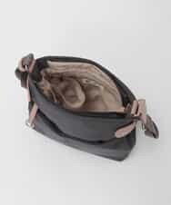 BKRAG91140 MK MICHEL KLEIN BAG(MK ミッシェルクラン バッグ) [撥水/軽量]アクセントレザーコンパクトショルダーバッグ ベージュ×グリーン