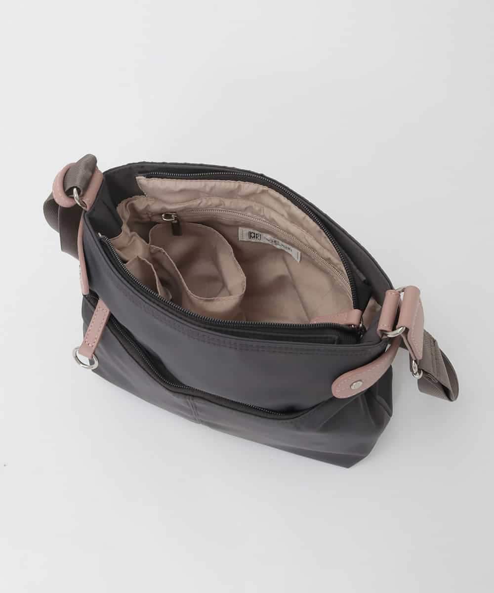 BKRAG91140 MK MICHEL KLEIN BAG(MK ミッシェルクラン バッグ) [撥水/軽量]アクセントレザーコンパクトショルダーバッグ ベージュ×グリーン