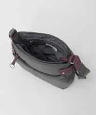 BKRAG91140 MK MICHEL KLEIN BAG(MK ミッシェルクラン バッグ) [撥水/軽量]アクセントレザーコンパクトショルダーバッグ ベージュ×グリーン