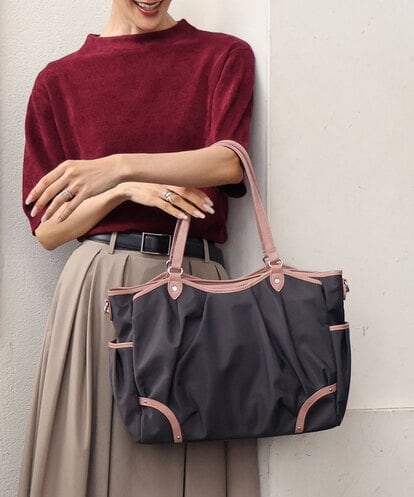 BKRAG98220 MK MICHEL KLEIN BAG [2WAY/撥水/A4収納可]レザージョイントタックデザイントートバッグ