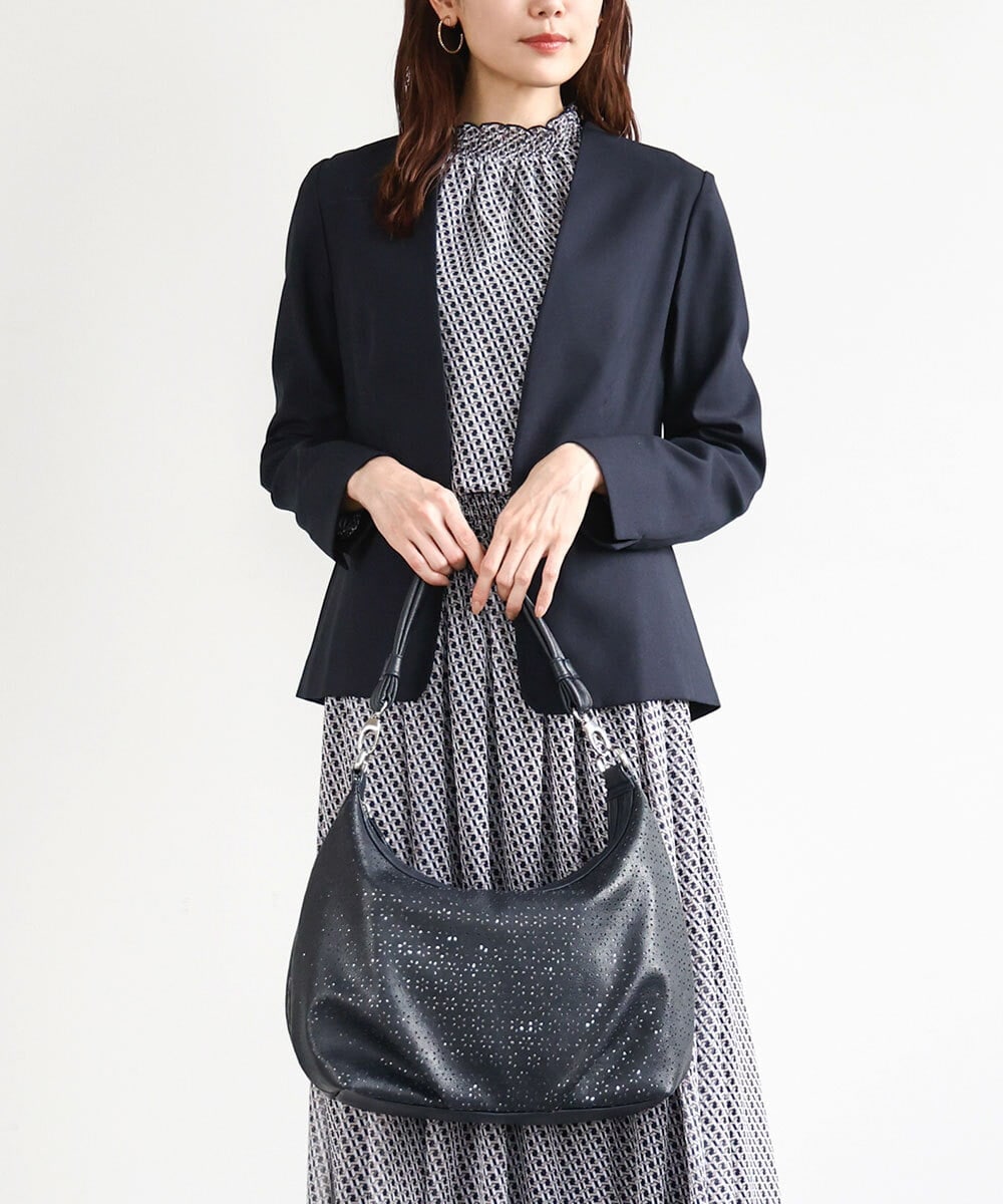 BPCEA31150 MK MICHEL KLEIN BAG(MK ミッシェルクラン バッグ) [2WAY]フラワーパンチングデザイントートバッグ ネイビー