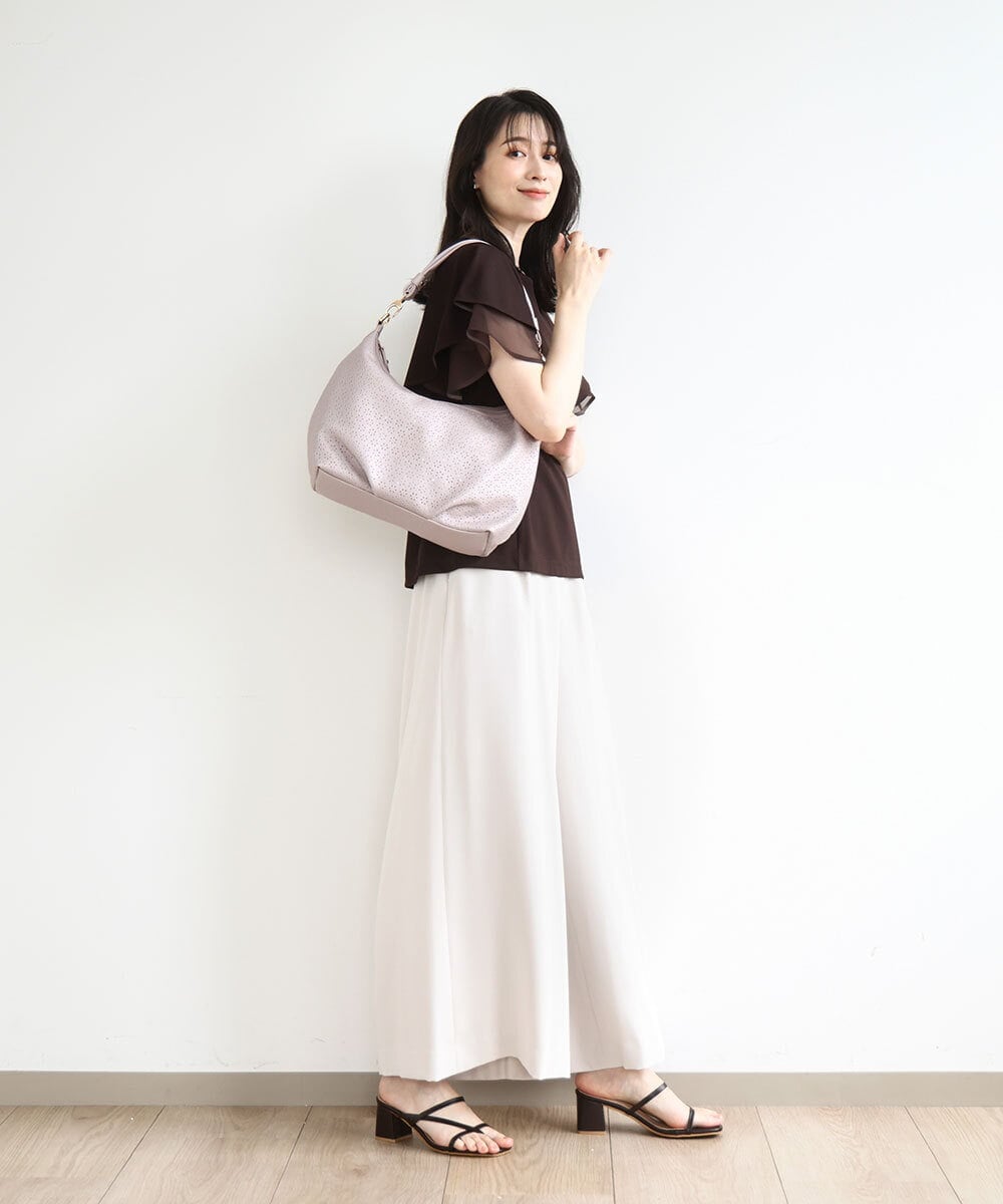 BPCEA31150 MK MICHEL KLEIN BAG(MK ミッシェルクラン バッグ) [2WAY]フラワーパンチングデザイントートバッグ ネイビー