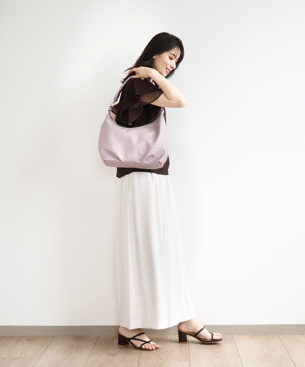 BPCEA31150 MK MICHEL KLEIN BAG(MK ミッシェルクラン バッグ) [2WAY]フラワーパンチングデザイントートバッグ ネイビー