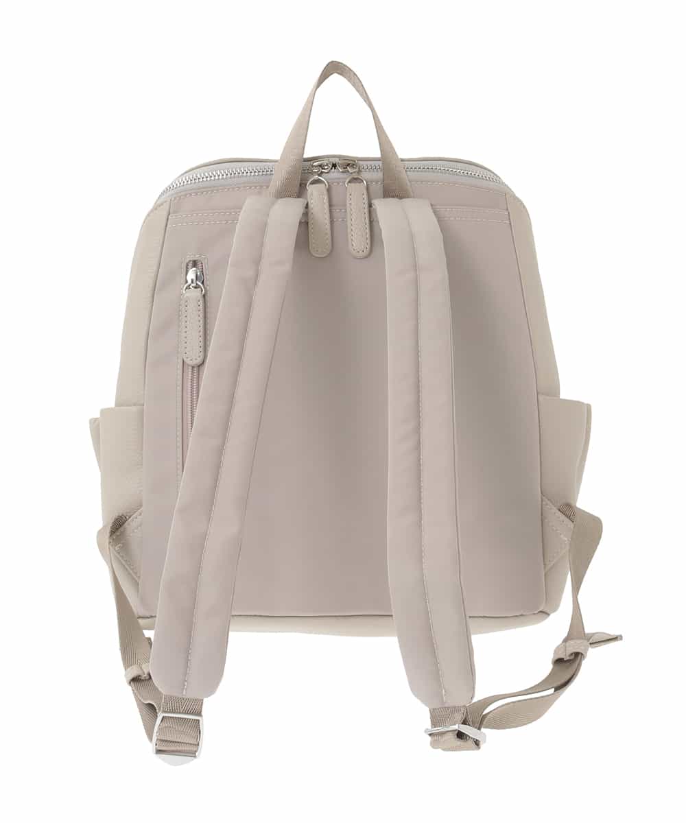 BPKAD84220 MK MICHEL KLEIN BAG(MK ミッシェルクラン バッグ) タックデザインカウレザーリュック ライトグレー