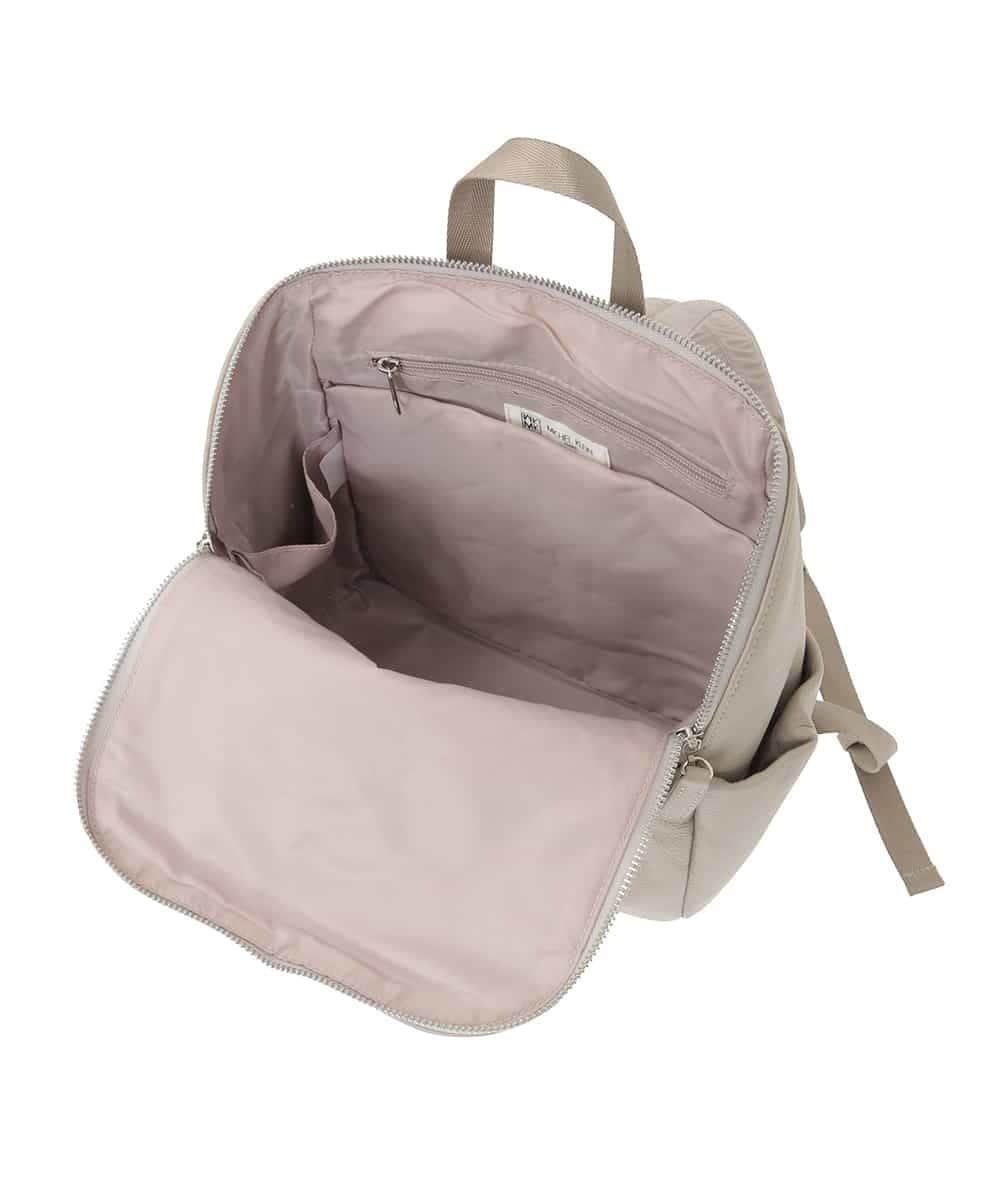 BPKAD84220 MK MICHEL KLEIN BAG(MK ミッシェルクラン バッグ) タックデザインカウレザーリュック ライトグレー