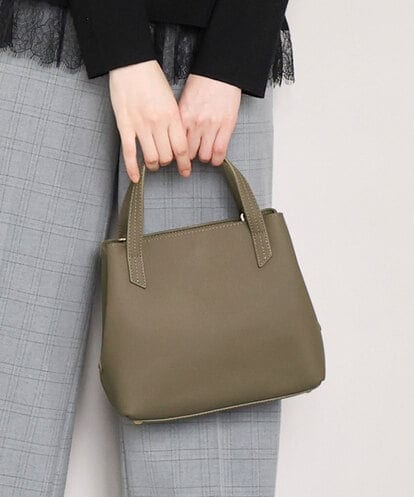 BPKAG06270 MK MICHEL KLEIN BAG [2WAY]牛革コンパクトスクエアバッグ