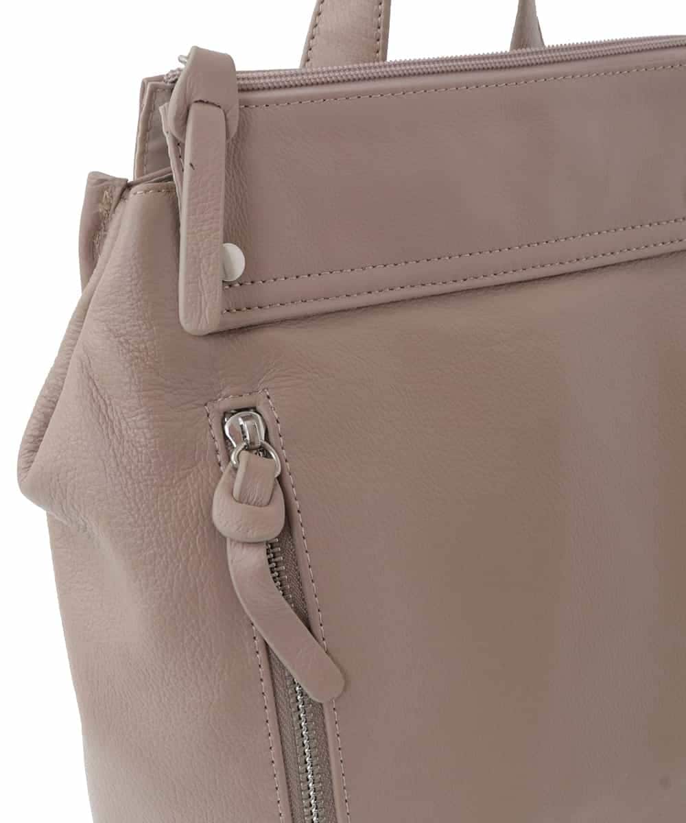 BPKAV02280 MK MICHEL KLEIN BAG(MK ミッシェルクラン バッグ) [A4収納可]レザースクエアデザインリュック ベージュ