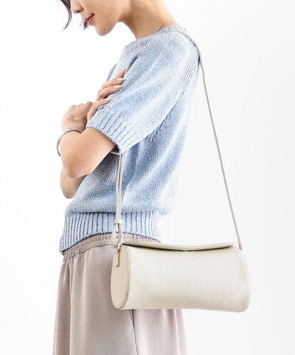 BPKGD30200 MK MICHEL KLEIN BAG [300g以下の軽量]カウレザーシリンダーバッグ
