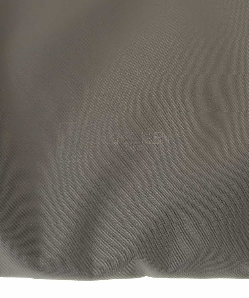 BPRAS01140 MK MICHEL KLEIN BAG(MK ミッシェルクラン バッグ) 【人間工学デザイン】コンパクトショルダーバッグ グレー