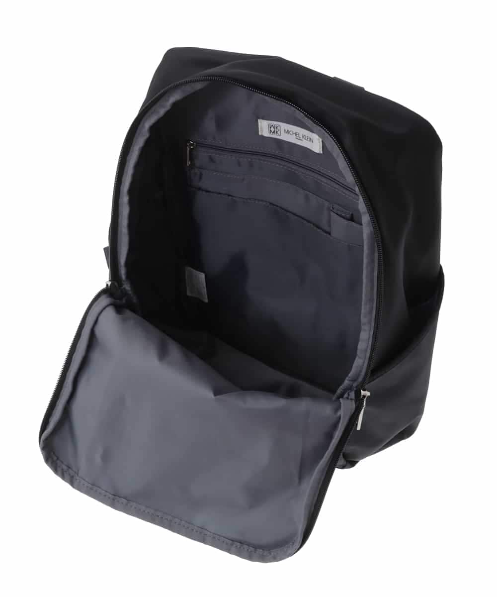 BPRAV02160 MK MICHEL KLEIN BAG(MK ミッシェルクラン バッグ) フロントタックコンパクトデザインリュック グレー