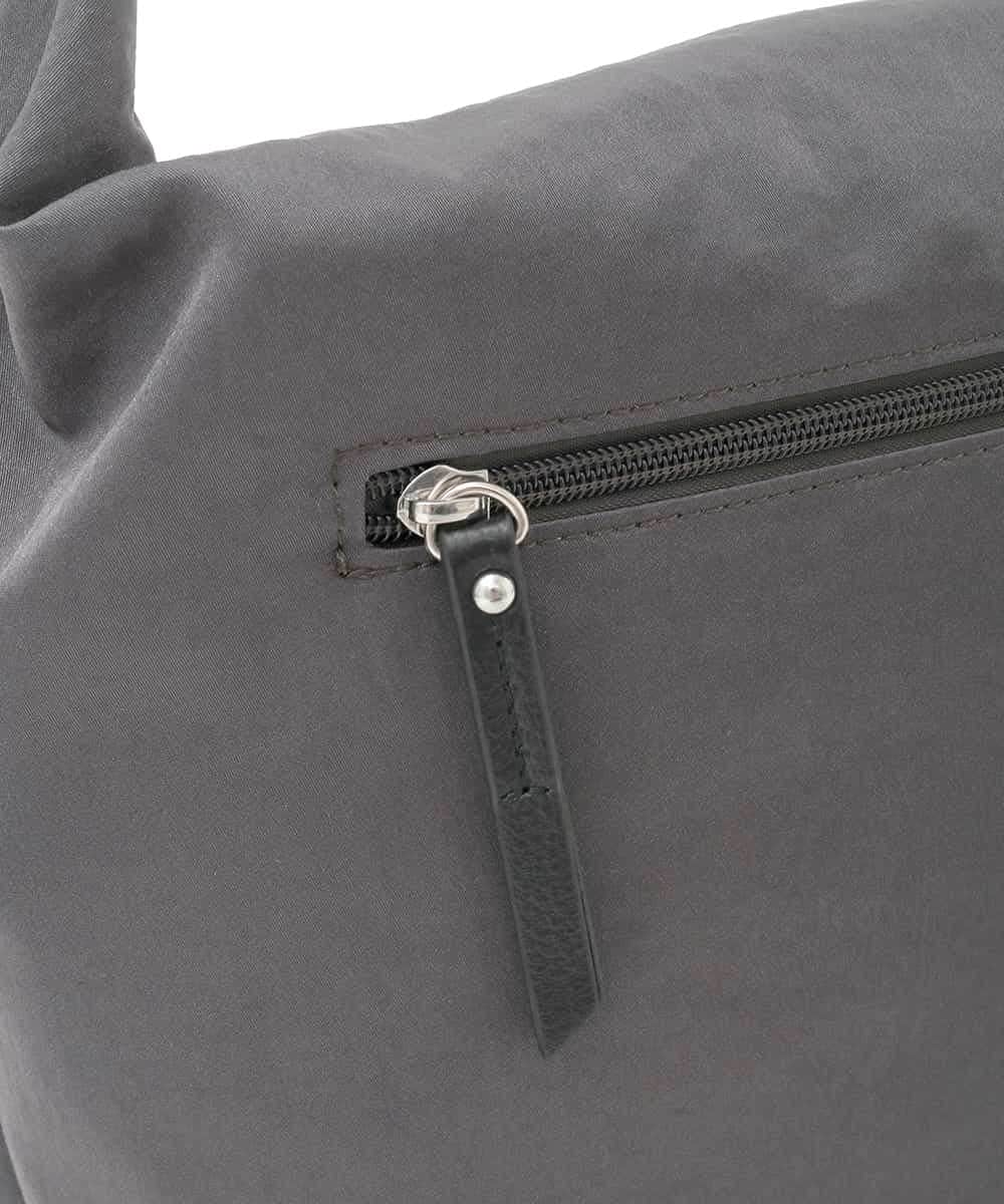 BPRGD92150 MK MICHEL KLEIN BAG(MK ミッシェルクラン バッグ) [2WAY/A4収納可]ギャザーポケットナイロンデザインバッグ ダークグレー