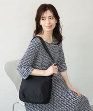 BPRJD23160 MK MICHEL KLEIN BAG(MK ミッシェルクラン バッグ) [撥水/軽量]ラウンドデザインレザーナイロンショルダー ベージュ