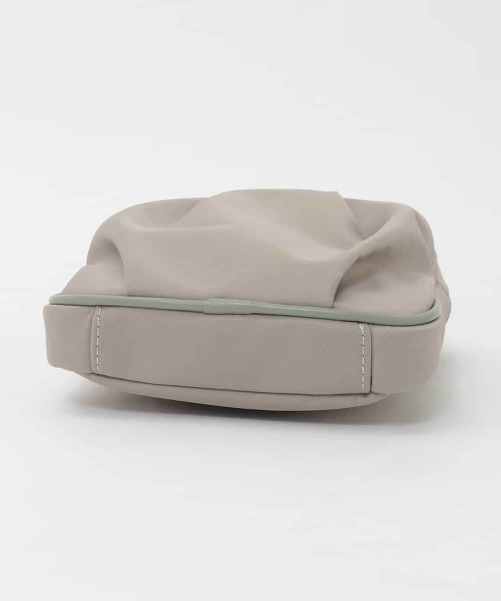 BPRJD81130 MK MICHEL KLEIN BAG(MK ミッシェルクラン バッグ) [撥水/超軽量]パイピングレザーデザインショルダーバッグ グリーン