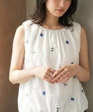 CTBID01060 TONEA(トネア) フラワー刺繍 バルーンノースリーブブラウス ホワイト