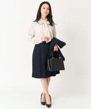 F1BFA02150 MK MICHEL KLEIN(小さいサイズ)(メゾン ドゥ サンク) 【小さいサイズ】ボウタイ付きスタンドカラーブラウス ライトブルー