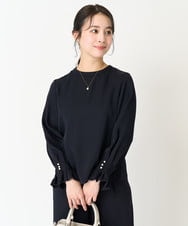 F1BFA24130 MK MICHEL KLEIN(小さいサイズ)(メゾン ドゥ サンク) 【小さいサイズ】タックフリルデザインスリーブブラウス/撥水加工/洗える/セットアップ対応 ネイビー