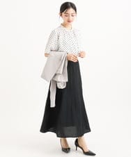 F1BGD51150 MK MICHEL KLEIN(小さいサイズ)(メゾン ドゥ サンク) 【小さいサイズ】[UVカット/接触冷感/洗濯機で洗える]フレアスリーブ幾何柄ブラウス ネイビー