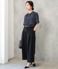 F1BGD51150 MK MICHEL KLEIN(小さいサイズ)(メゾン ドゥ サンク) 【小さいサイズ】[UVカット/接触冷感/洗濯機で洗える]フレアスリーブ幾何柄ブラウス ネイビー
