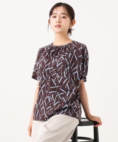 F1BHD68140 MK MICHEL KLEIN(小さいサイズ) 【小さいサイズ】[接触冷感/洗える]アートプリントブラウス