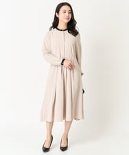F1EFA10230 MK MICHEL KLEIN(小さいサイズ)(メゾン ドゥ サンク) 【小さいサイズ】配色デザインワンピース/洗える ベージュ