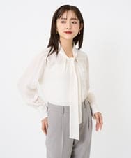 F6BAD11220 MICHEL KLEIN(小さいサイズ)(メゾン ドゥ サンク) [小さいサイズ]ボウタイブラウス ラベンダー