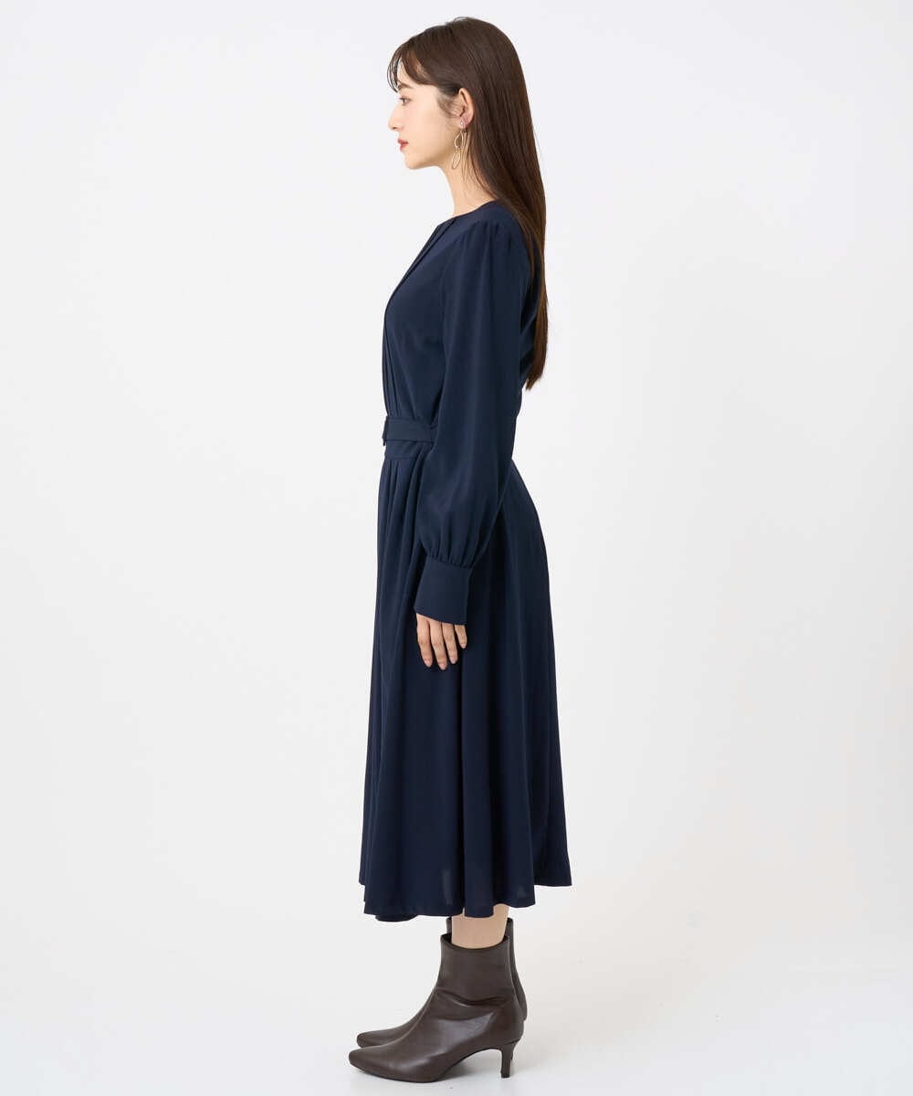 F6EAD06360 MICHEL KLEIN(小さいサイズ)(メゾン ドゥ サンク) [小さいサイズ]ノーカラープリーツワンピース ネイビー