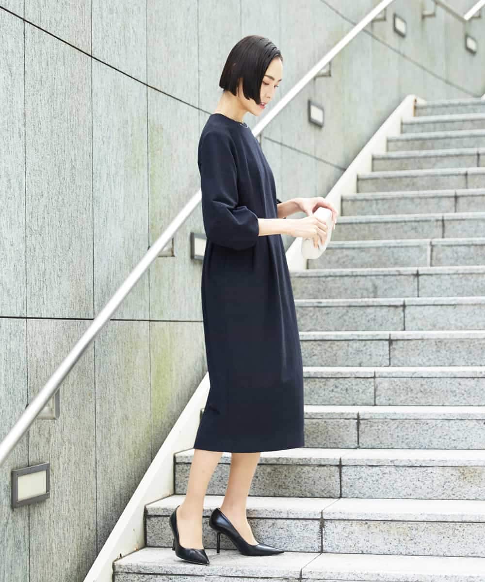 F6EDD03330 MICHEL KLEIN(小さいサイズ)(メゾン ドゥ サンク) [小さいサイズ]［オケージョン/セレモニー］スリーブコンシャスワンピース ネイビー