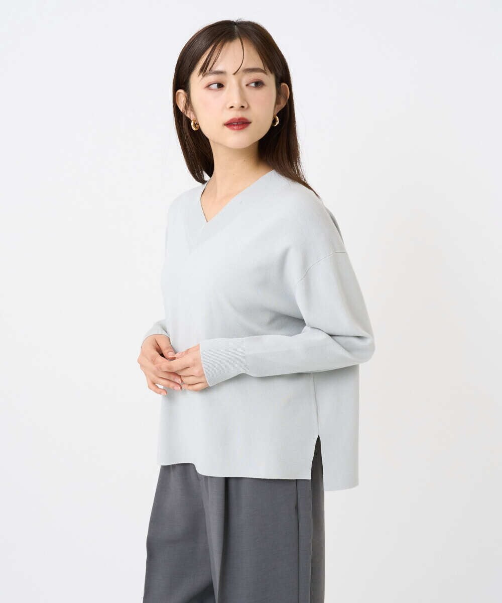 F6FAD23210 MICHEL KLEIN(小さいサイズ)(メゾン ドゥ サンク) [小さいサイズ]Vネックニット ライトブルー