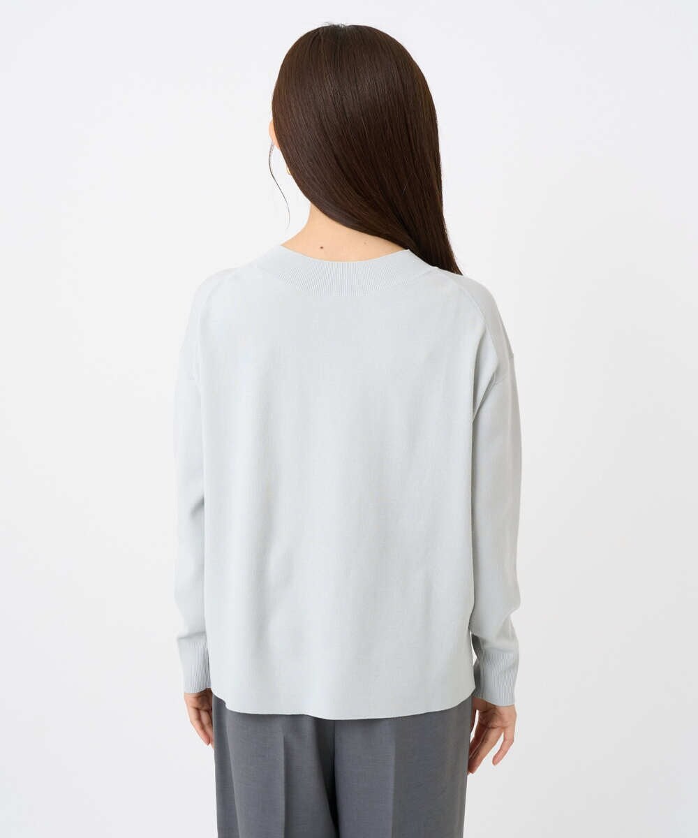 F6FAD23210 MICHEL KLEIN(小さいサイズ)(メゾン ドゥ サンク) [小さいサイズ]Vネックニット ライトブルー