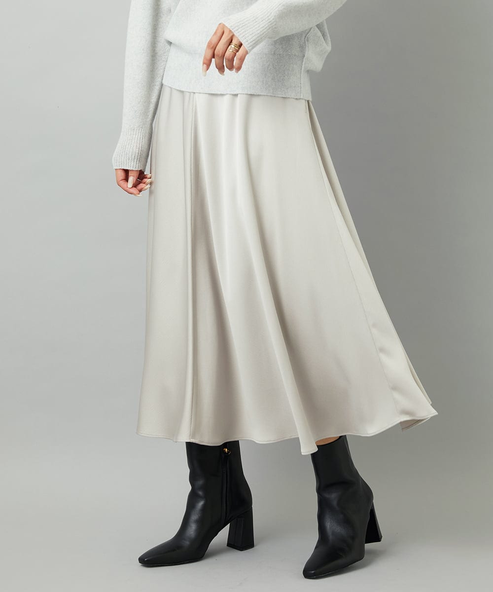 F6HAD43240 MICHEL KLEIN(小さいサイズ)(メゾン ドゥ サンク) [小さいサイズ]サテンマーメードスカート ライトグレー
