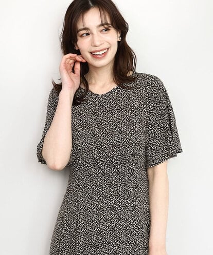 FIEGA42090 OFUON le MK フレアスリーブ小花柄ワンピース/洗える/WEB限定サイズあり