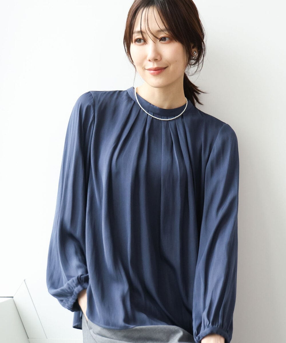 FKBAG52140 MK MICHEL KLEIN(MK ミッシェルクラン) [洗える]起毛サテンバンドカラーブラウス ネイビー