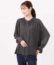 FKBGD35140 MK MICHEL KLEIN(MK ミッシェルクラン) [瞬美シリーズ/UVカット/接触冷感/洗える]バンドカラーサテンブラウス ベージュ