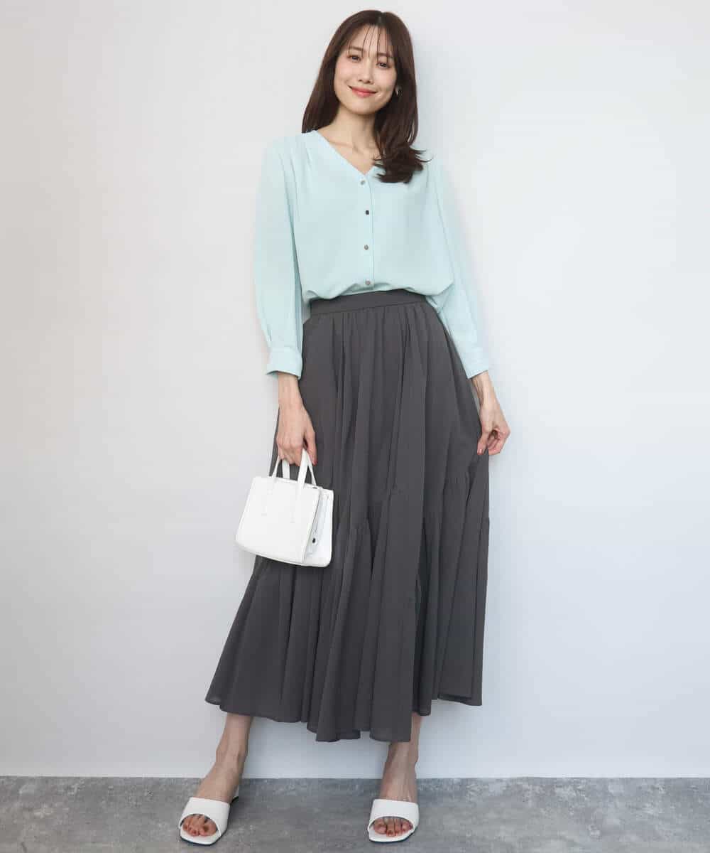 FKBGD46140 MK MICHEL KLEIN(MK ミッシェルクラン) [洗える]Vネックサテンブラウス ミントブルー