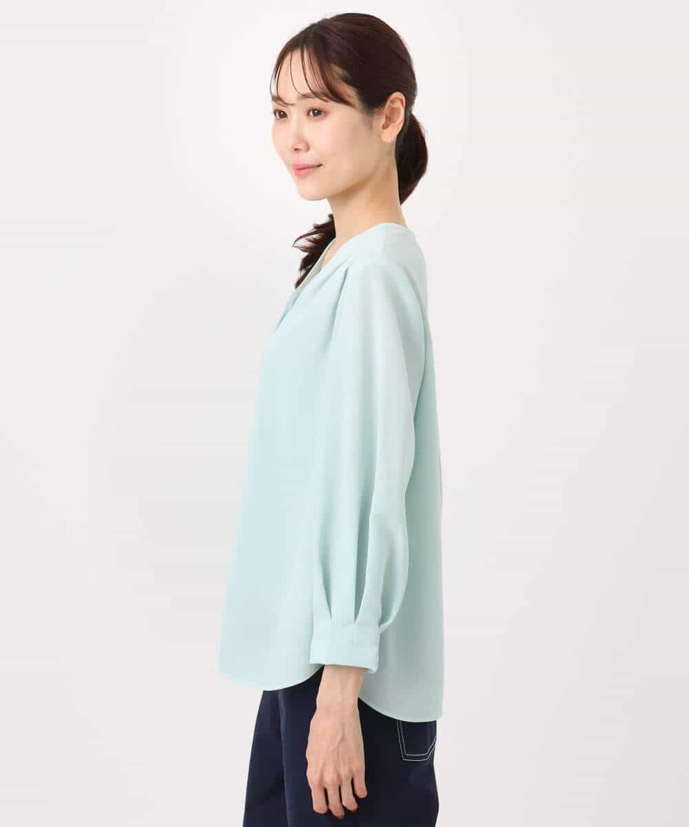 FKBGD46140 MK MICHEL KLEIN(MK ミッシェルクラン) [洗える]Vネックサテンブラウス ミントブルー