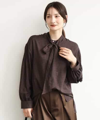 FKBJD40170 MK MICHEL KLEIN [洗える]ボウ付きシアーチェックブラウス