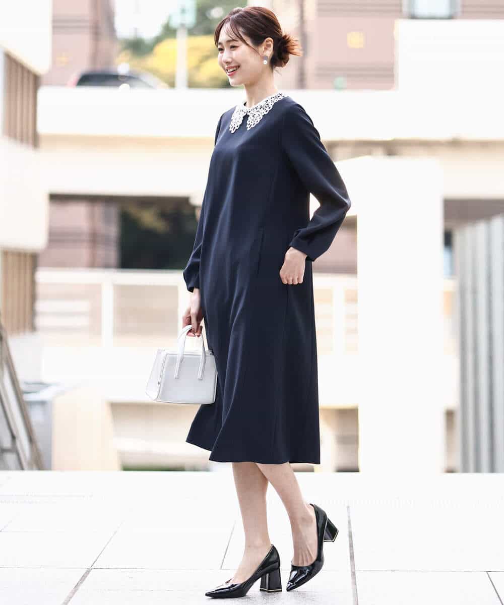 FKEFD13230 MK MICHEL KLEIN(MK ミッシェルクラン) [防シワ/洗える]レース衿付きサックワンピース ネイビー