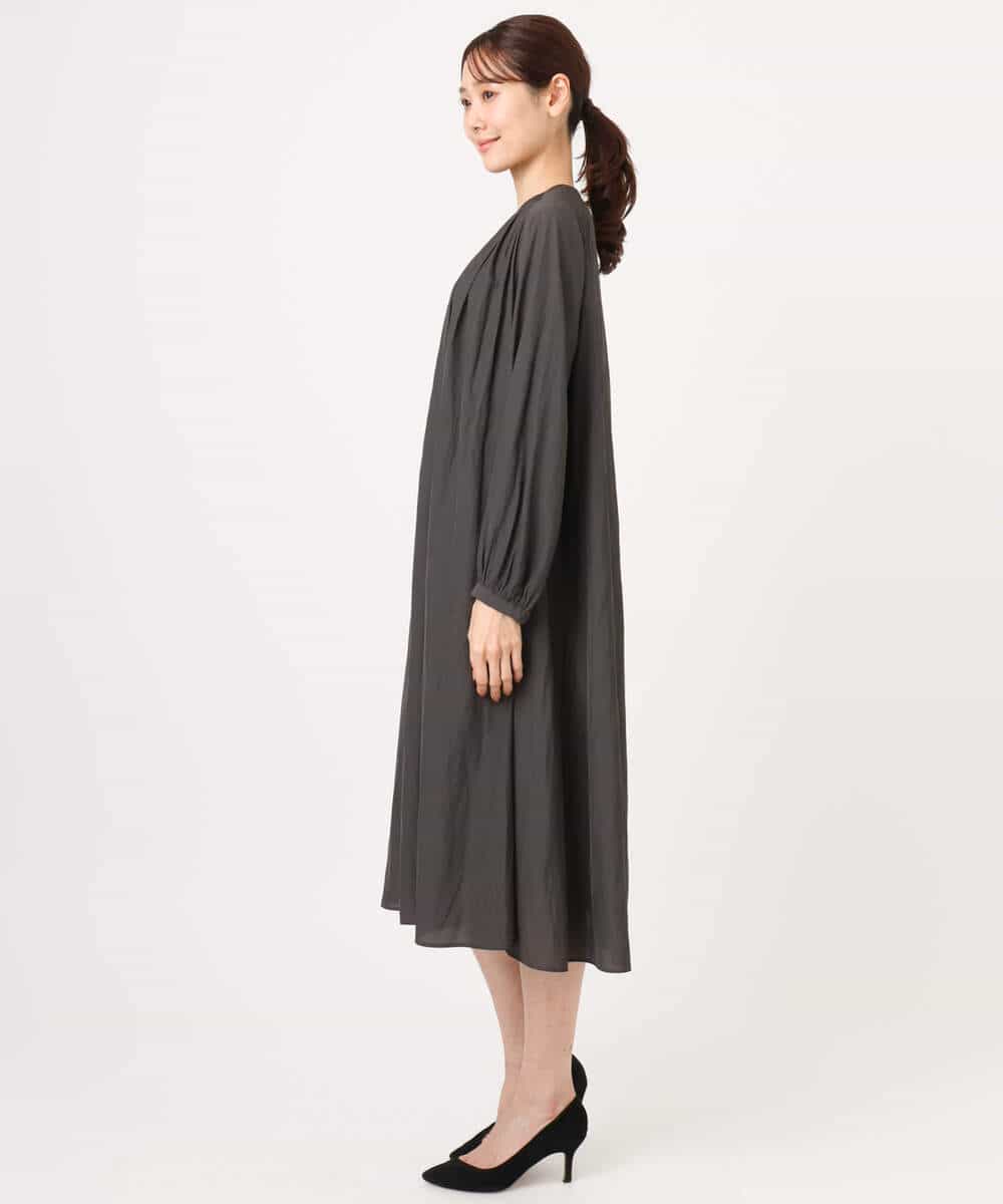 FKEGD26210 MK MICHEL KLEIN(MK ミッシェルクラン) [洗える]サテンギャザーワンピース ダークグレー