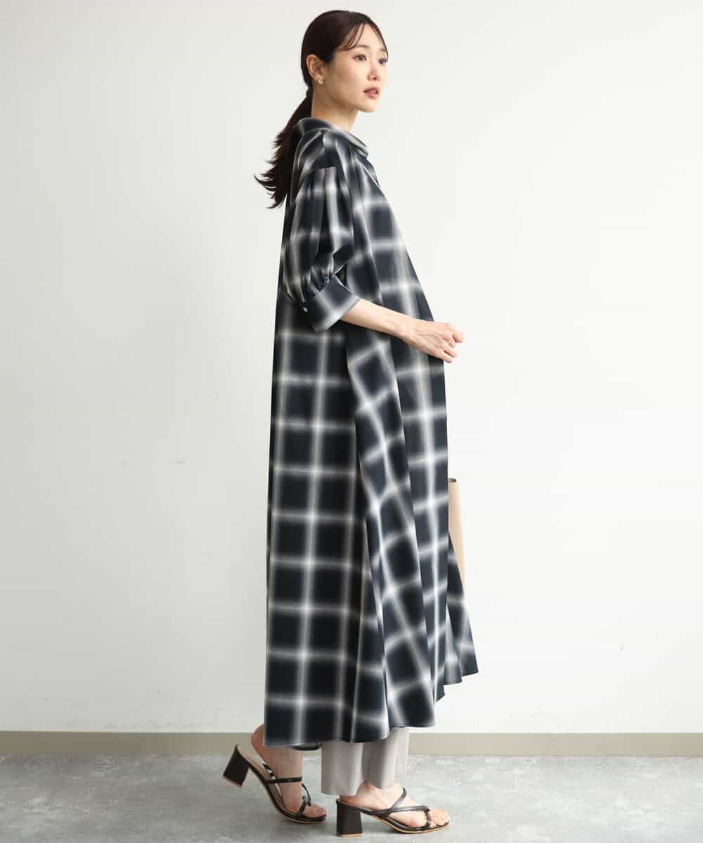 FKEJD31260 MK MICHEL KLEIN(MK ミッシェルクラン) [洗える]オンブレチェック柄シャツワンピース ネイビー