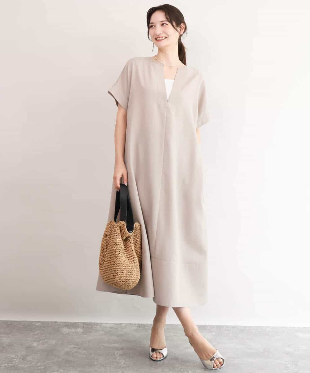 FKEJD70230 MK MICHEL KLEIN(MK ミッシェルクラン) [洗える]深V開きサックワンピース ベージュ