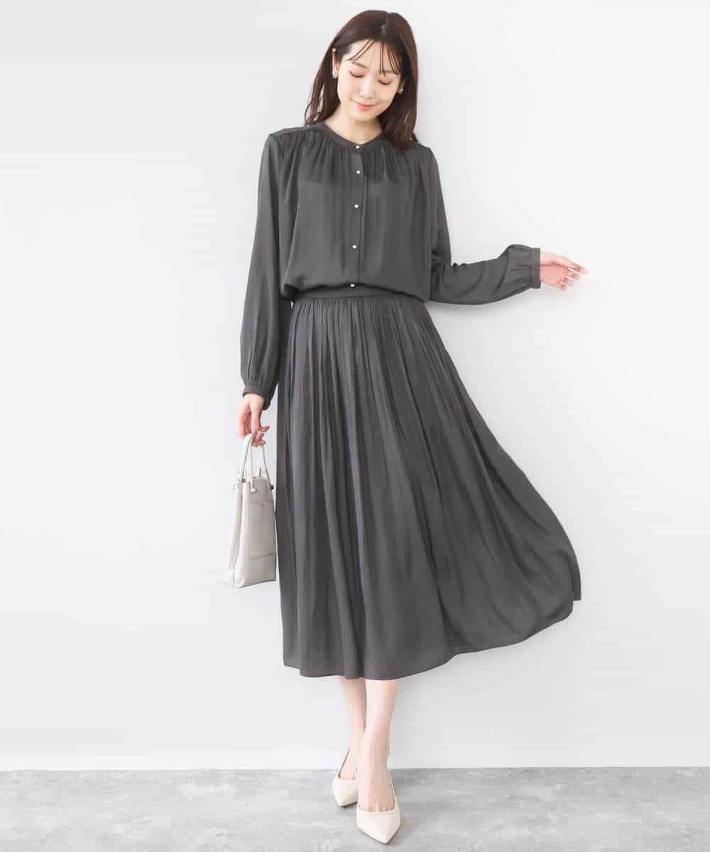 FKHGD35150 MK MICHEL KLEIN(MK ミッシェルクラン) [瞬美シリーズ/UVカット/洗える]サテンプリーツスカート ダークグレー