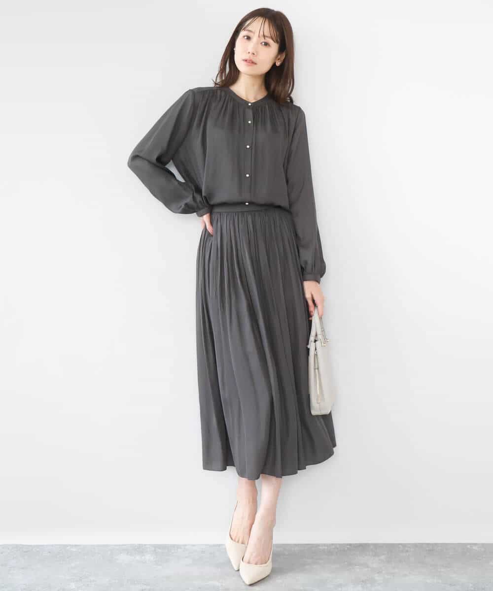 FKHGD35150 MK MICHEL KLEIN(MK ミッシェルクラン) [瞬美シリーズ/UVカット/洗える]サテンプリーツスカート ダークグレー