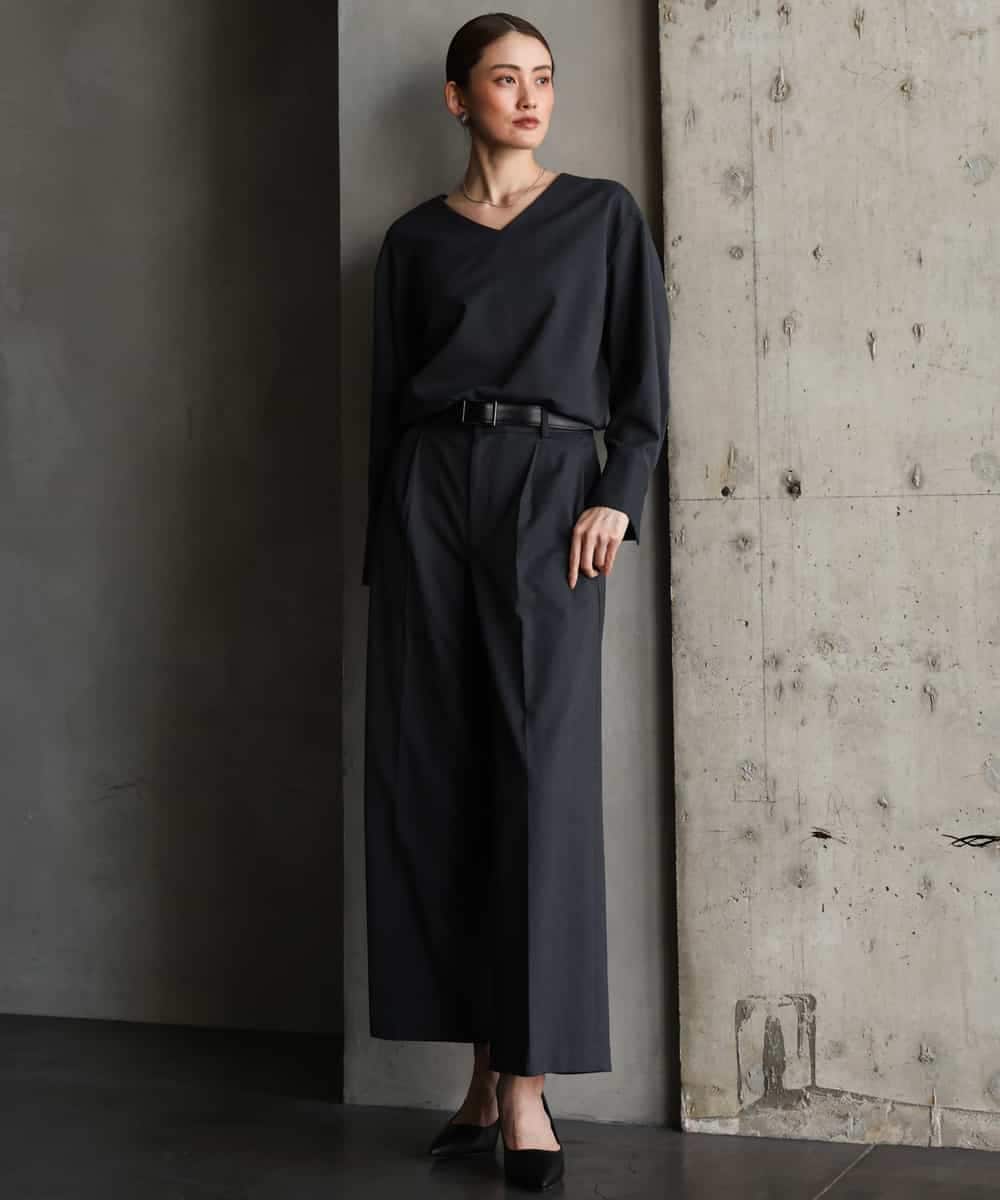 FMBAG21230 MICHEL KLEIN(ミッシェルクラン) [セットアップ対応]ラメストライプブラウス ダークグレー