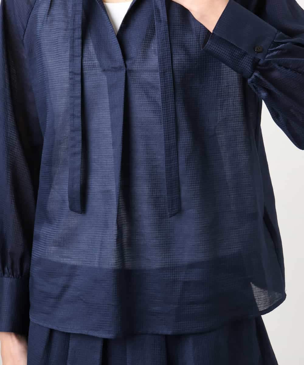 FMBGE10360 MICHEL KLEIN(ミッシェルクラン) [セットアップ対応]ライトワッフルリボンスキッパーブラウス ネイビー
