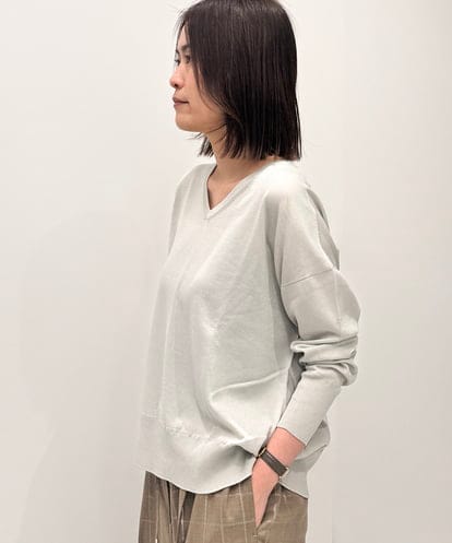 FMFAG31190 MICHEL KLEIN ホールガーメント(R)Vネックニットプルオーバー
